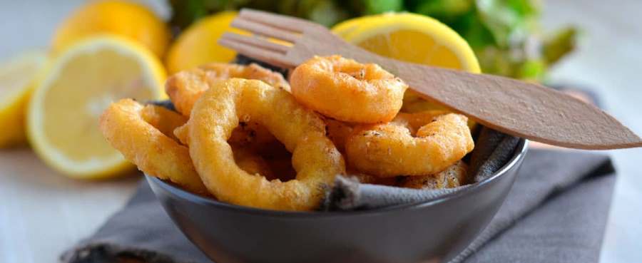 Calamares a la romana con pimientos